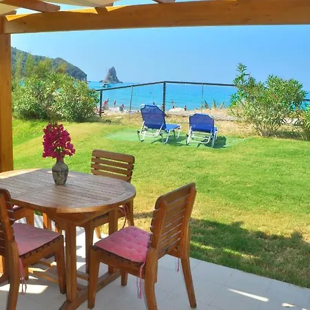 Beachfront House Yannis On Agios Gordios In Corfu آغيوس غوذيوس