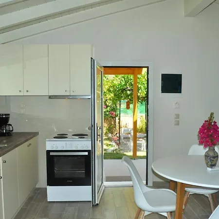 Beachfront House Yannis On Agios Gordios In Corfu